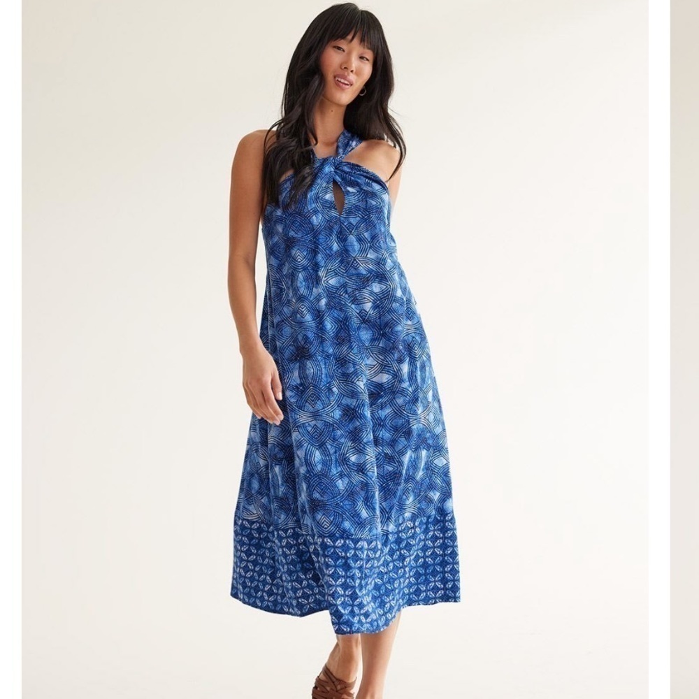 Sleeveless Midi Dress with Twisted Halter Neckline
New with tag